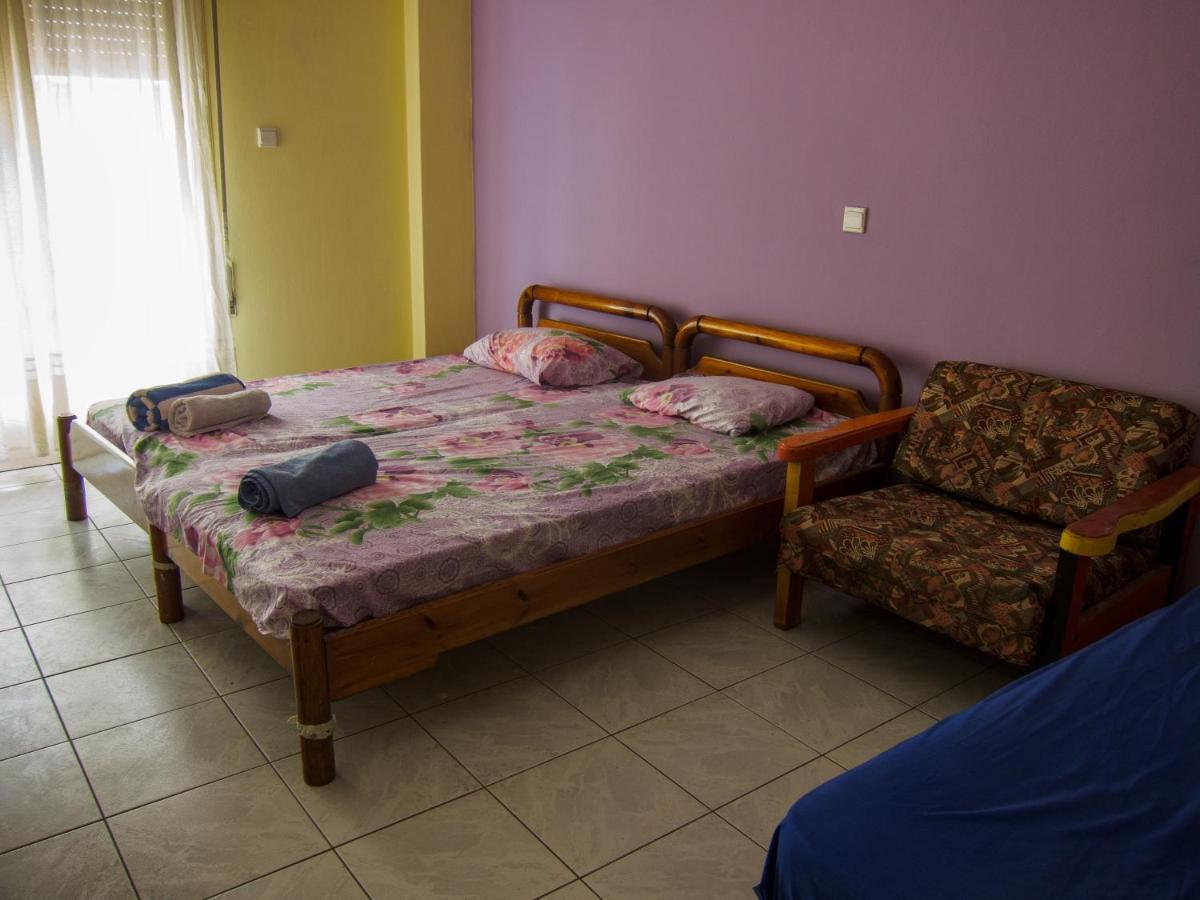 Antonio'S Guest House Афіни Екстер'єр фото
